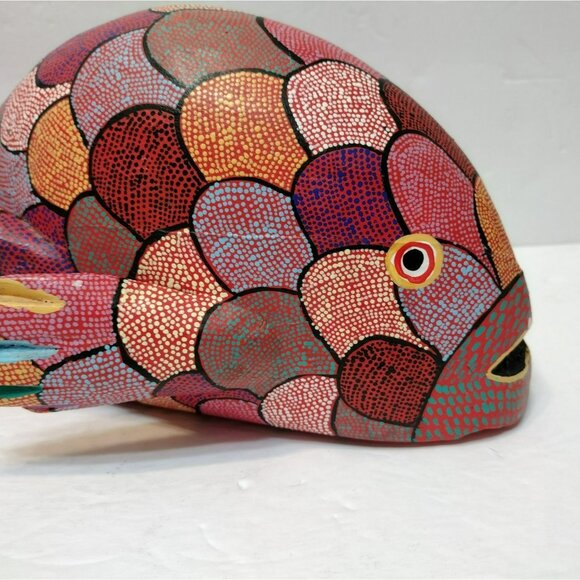 Pepe Santiago Oaxacan Alebrije Folk Art Fish Statue, Hand Painted Wood Carving - Picture 10 of 12
